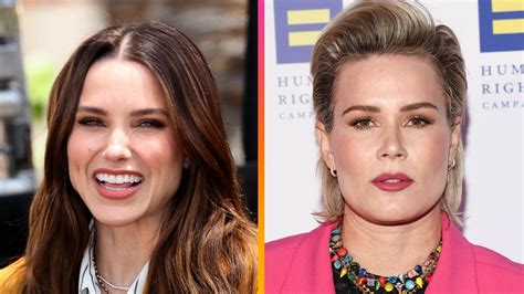 sophia bush girlfriend|Sophia Bush Addresses Ashlyn Harris Engagement Rumors.